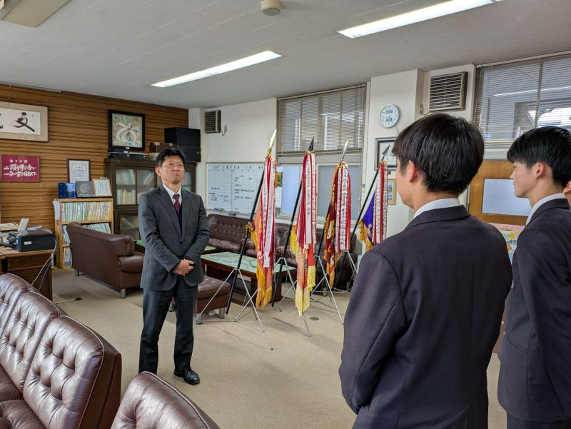20260311 卓球部校長先生激励 (1)
