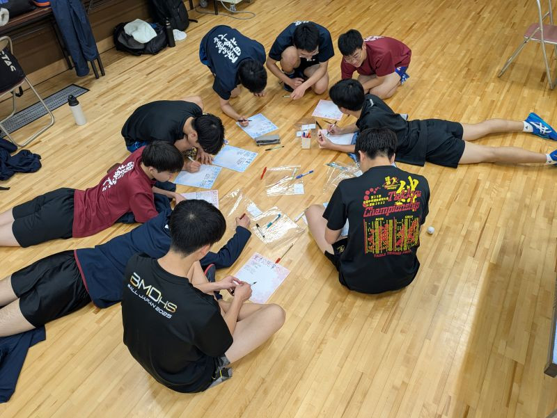 20260228 卓球部送別会 (6)